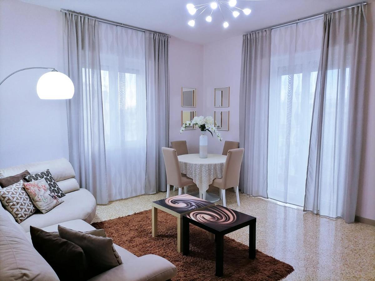 La Casa Di Giulia Apartment Caserta Ngoại thất bức ảnh