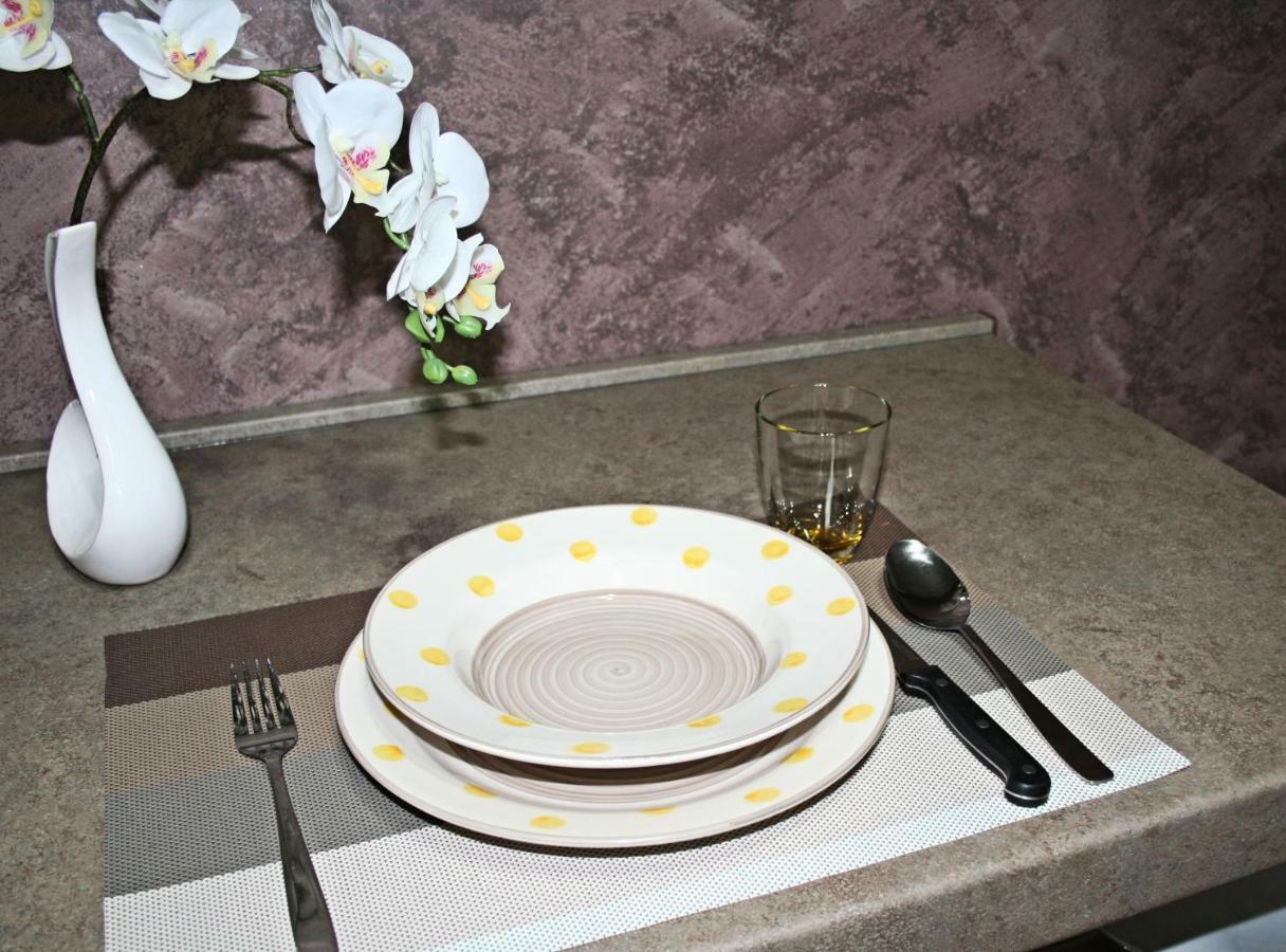 La Casa Di Giulia Apartment Caserta Ngoại thất bức ảnh